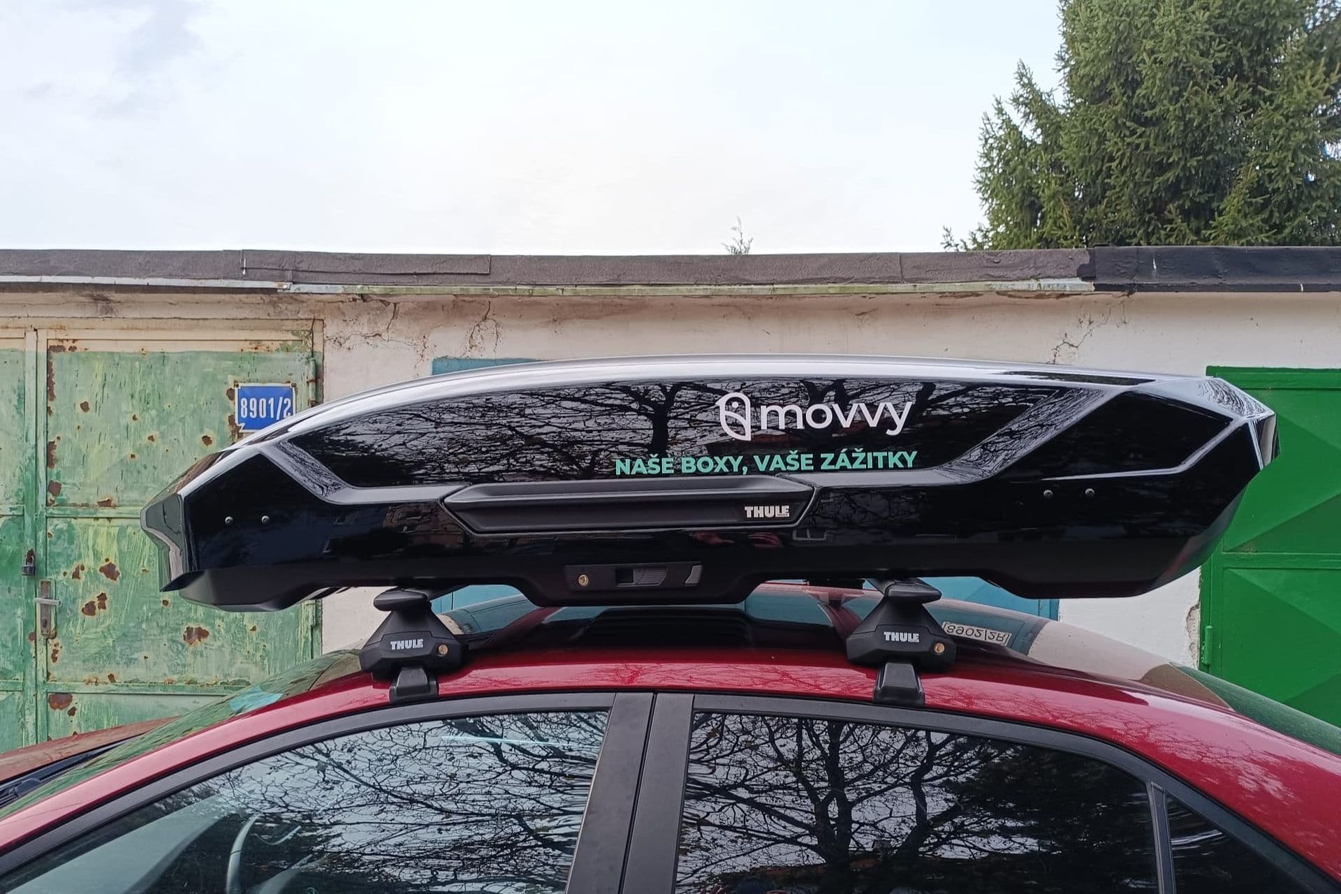 Thule Motion 3 L čierny